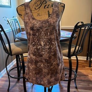 Size XL (possibly juniors see pic) brown tye dye tank top